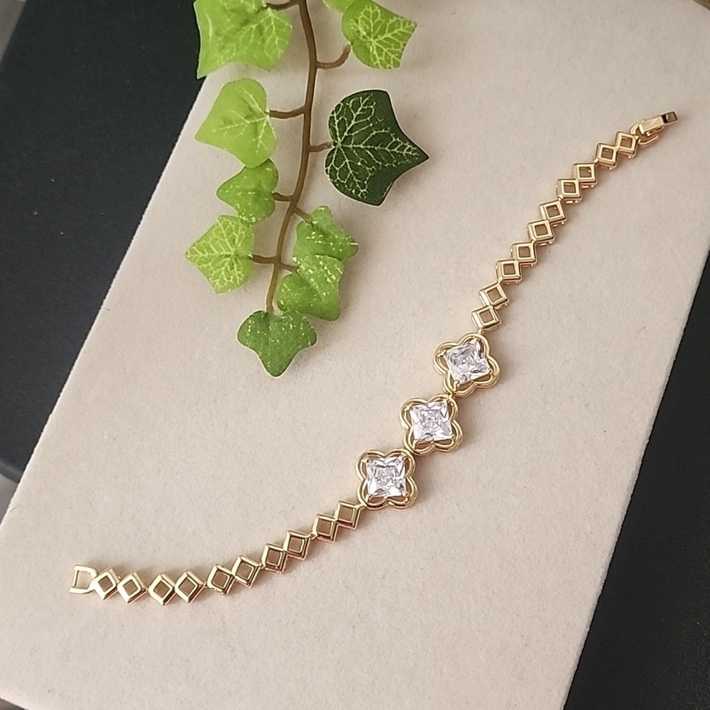 Gold Filled Bracelet Quatrefoil Clover Flower with Cubic Zirconia Crystal Stones